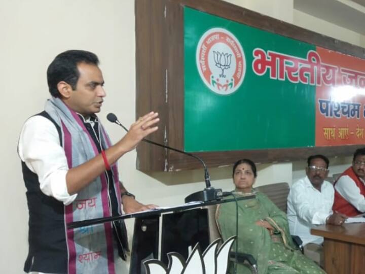 UP Nikay Chunav 2022: निकाय चुनाव में वोट के लिए घर-घर जाएगी बीजेपी, पंकज सिंह ने बताया जीत का प्लान UP Nikay Chunav 2022 Pankaj Singh BJP BJP will go door to door vote plan for win seats Meerut ann UP Nikay Chunav 2022: निकाय चुनाव में वोट के लिए घर-घर जाएगी बीजेपी, पंकज सिंह ने बताया जीत का प्लान