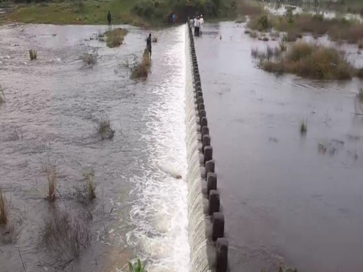 Kanchipuram Lakes : அட அதுக்குள்ள இவ்வளவு ஏரிகள், முழு கொள்ளளவை எட்டி நிரம்பிடுச்சா? காஞ்சிபுரம் மாவட்ட ஏரிகளின் நிலவரம் இதுதான்..