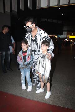 Karan Johar At Airport With Kids: एयरपोर्ट पर करण जौहर ने दिखाया बच्चों के साथ स्वैग, सोशल मीडिया पर वायरल हुई तस्वीरें