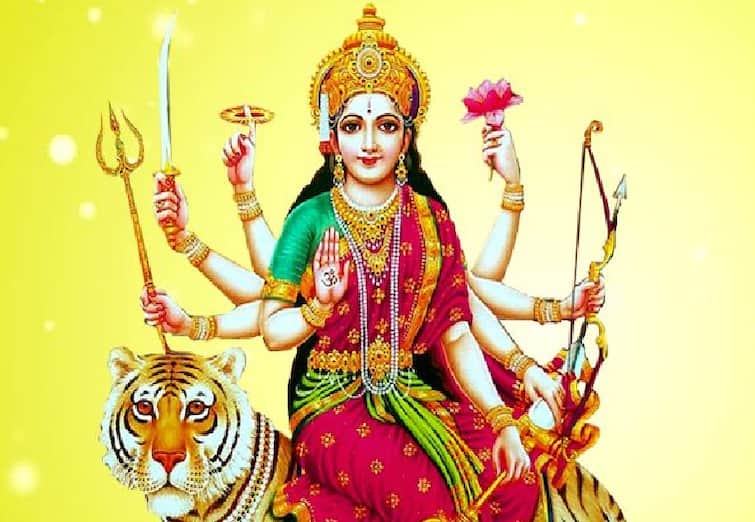 Masik Durga Ashtami: Know puja vidhi of devi durga on durga ashtami Masik Durga Ashtami: માસિક દુર્ગાષ્ટમી પર આ રીતે કરો દેવી દુર્ગાની પૂજા, તમામ મનોકામના થશે પૂર્ણ