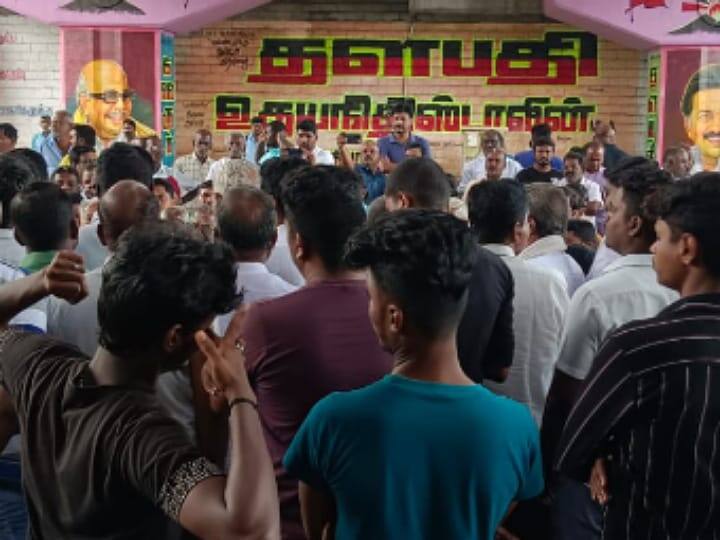 கரூரில் திமுக கொடி கம்பம் சேதம் - பாஜகவினர் 2 பேர் கைது