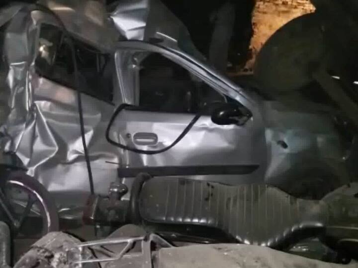 Aligarh Uttar Pradesh Road accident three killed many injured uncontrolled bus collide vehicles ANN Aligarh Road accident: अलीगढ़ में दर्दनाक सड़क हादसा, अनियंत्रित बस ने कई वाहनों को रौंदा, 3 की मौके पर ही मौत