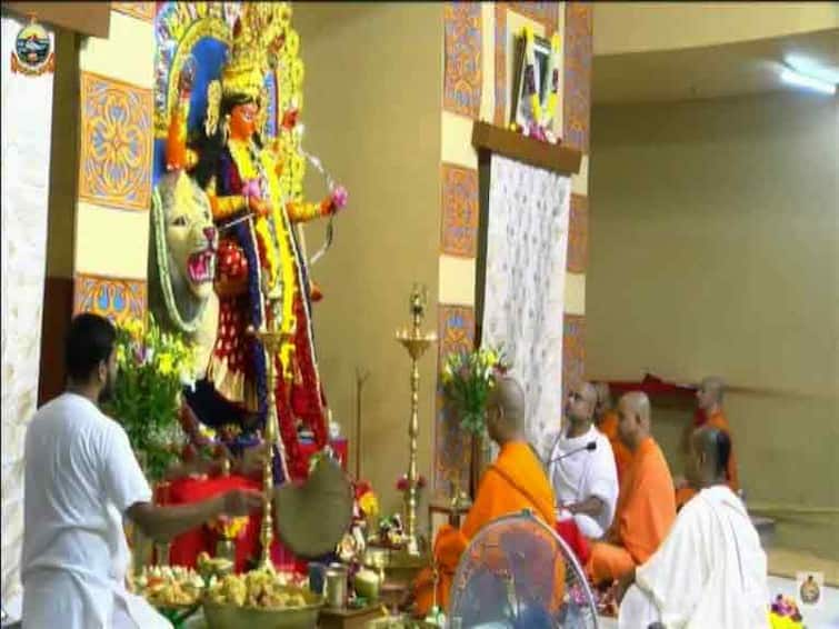 Jagadhatri Puja 2022 Special Form Observed for Puja in Belur Math Saradah pith Jagadhatri Puja 2022 : তিন প্রহরে সপ্তমী, অষ্টমী এবং নবমীর পুজো, বেলুড় মঠের সারদা পীঠে সাড়ম্বরে জগদ্ধাত্রীর আরাধনা