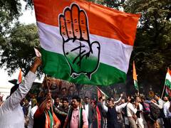 गुजरात चुनाव से पहले बीजेपी को झटका, पूर्व सांसद प्रभातसिंह चौहान कांग्रेस में हुए शामिल