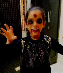 Photos: जबलपुर में Halloween की धूम, भूत-प्रेत बनकर बच्चों ने की मस्ती, लोगों को खूब डराया