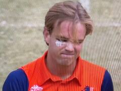 ZIM vs NED: चोट के बाद भी मैच खेलने उतरे बस डि लीडे, देशप्रेम देख हर किसी ने किया सलाम