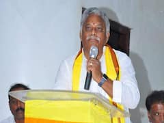 కాపుల్ని విడగొట్టి రాజకీయాల కోసం పావుల్ని చేస్తున్నారు: జ్యోతుల నెహ్రూ