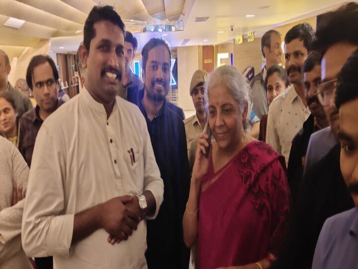 Nirmala Sitharaman Watched Kantara: தியேட்டரில் 