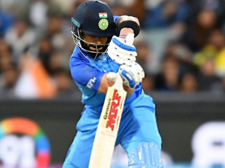 दोन्ही संघाच्या खेळाडूंकडून दमदार खेळ, मग पावसाचा व्यत्यय, ओव्हर्ससह टार्गेटमध्ये बदल झाल्यानंतर अखेर भारतानं 5 धावांनी सामना जिंकला आहे.