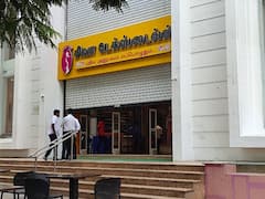 சேலம்: பிரபல ஜவுளி நிறுவனத்தில் வருமானவரி துறையினர் சோதனை