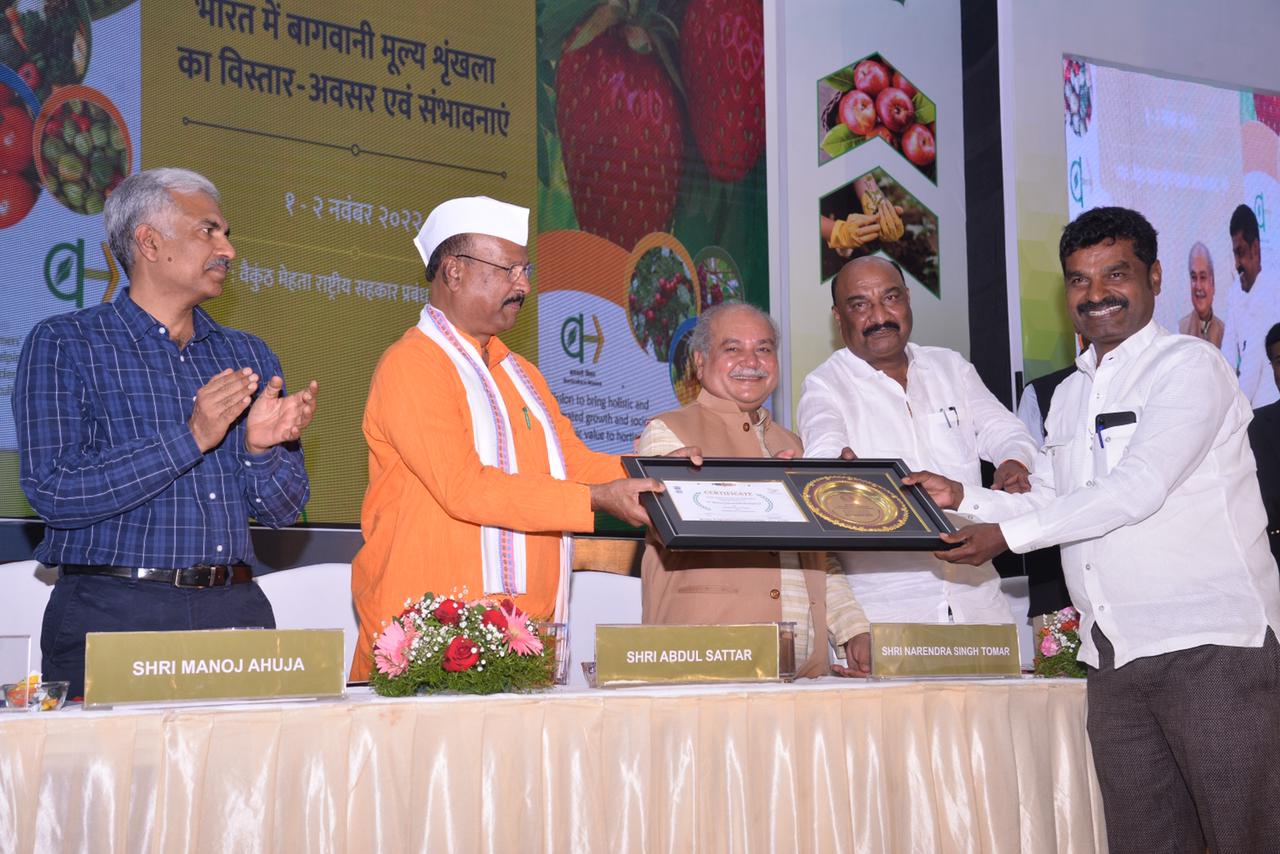 Narendra Singh Tomar : ग्रामीण क्षेत्र देशाचा आत्मा तर कृषी अर्थव्यवस्थेचा कणा, शेतीत आधुनिक तंत्रज्ञानाच्या वापराची गरज : कृषीमंत्री