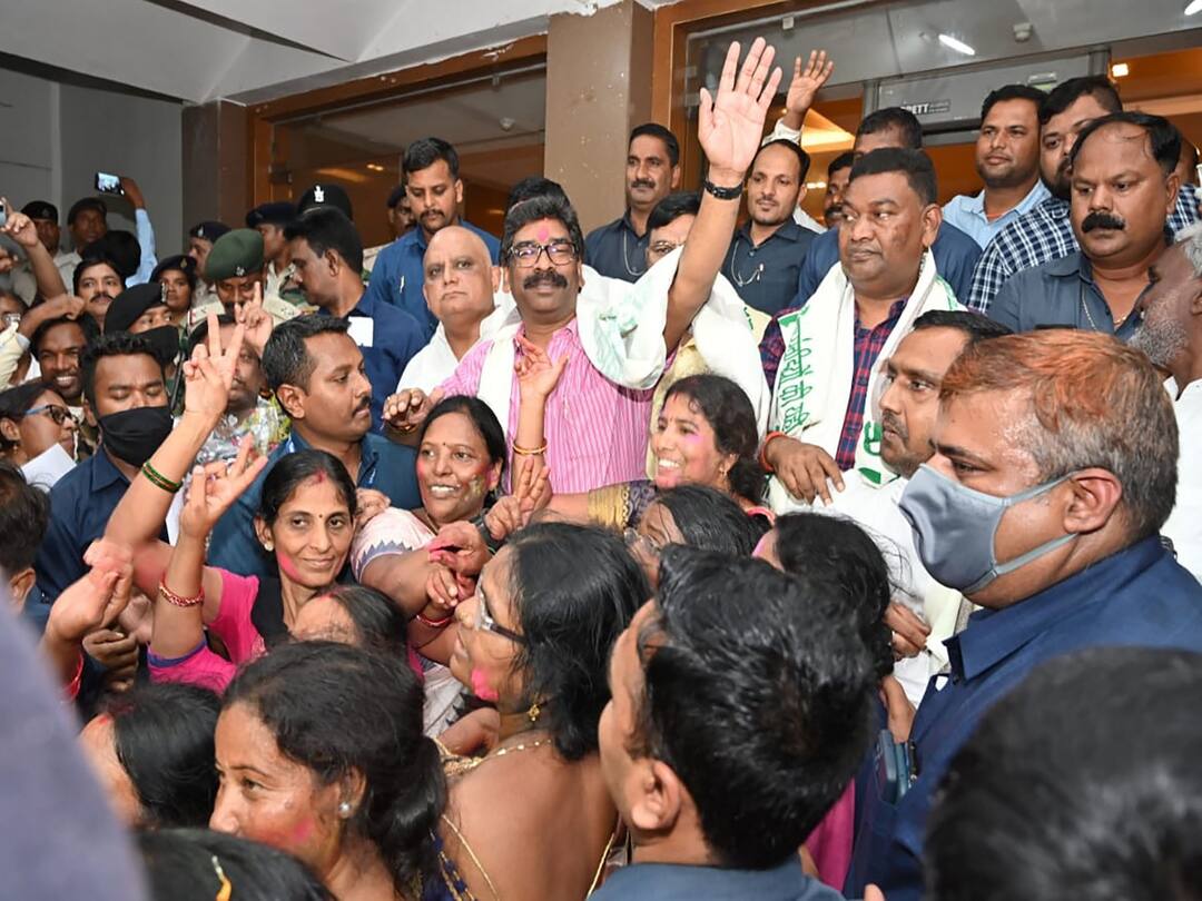 ED Summons Jharkhand CM Hemant Soren For Questioning In Illegal Mining Case, Check Details ED Summons Jharkhand CM: ఆ రాష్ట్ర ముఖ్యమంత్రికి ఈడీ సమన్లు- అరెస్ట్ చేస్తుందా?