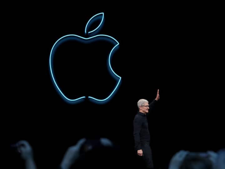 Apple Top Executives Leave Company High Profile Exits Anna Matthiasson Mary Demby details Apple's 2 Top Executives Set To Leave The Company Amid High-Profile Exits: Report
