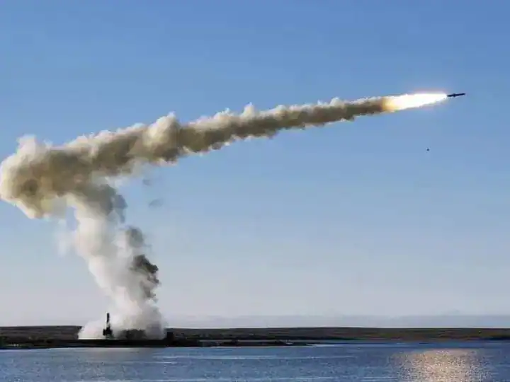 नॉर्थ कोरिया ने एक के बाद एक दागी 10 मिसाइल, साउथ कोरिया से लेकर जापान तक रेड अलर्ट