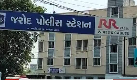 વડોદરાઃ ચાલવા માટે નીકળેલી યુવતીને બાઈક ચાલકે મારી ટક્કર પછી આચર્યુ દુષ્કર્મ, આરોપી જેલભેગા