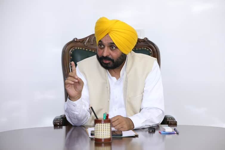 CM Bhagwant Mann: CM Bhagwant Mann gave strict instructions to health, PWD and mining departments. CM Bhagwant Mann : ਸੀਐਮ ਭਗਵੰਤ ਮਾਨ ਨੇ ਸਿਹਤ, ਪੀਡਬਲਿਯੂਡੀ ਤੇ ਮਾਈਨਿੰਗ ਵਿਭਾਗ ਨੂੰ ਦਿੱਤੇ ਸਖ਼ਤ ਨਿਰਦੇਸ਼