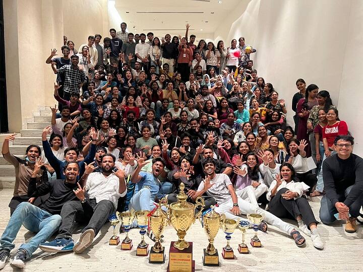 Meenakshi Ammal Dental College Hospital Students won the Overall Championship in the MIDAS 2022 MIDAS 2022 மாநாடு: ஒட்டுமொத்த சாம்பியன்ஷிப்பை வென்ற மீனாட்சி அம்மாள் பல் மருத்துவக் கல்லூரி மாணவர்கள்