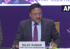 गुजरात चुनाव: 4.6 लाख नए वोटर्स, 80 साल के बुजुर्गों को घर से वोट की सुविधा... जानें चुनाव आयोग की 10 बड़ी बातें