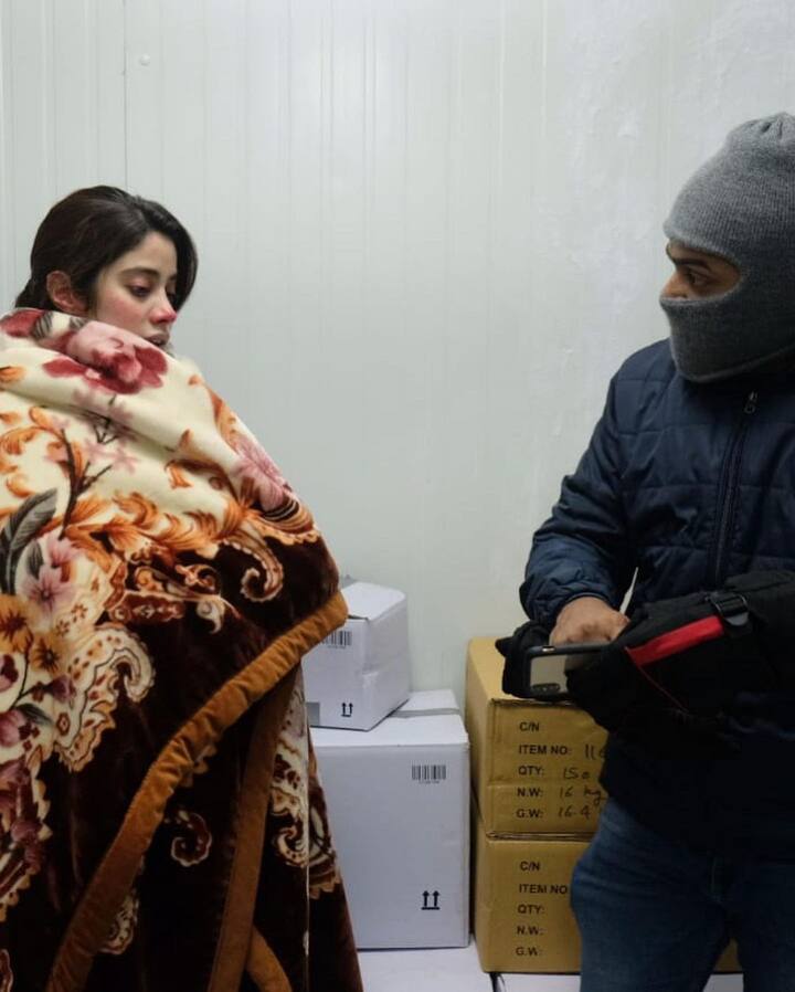 బాలీవుడ్ హీరోయిన్ లలో జాన్వీ ఒకరు.Photo Credit@Janhvi Kapoor/instagaram