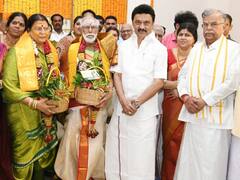 Mamata, Stalin, Rajini Take Part In WB Governor La Ganesan's Family Function. See Pics