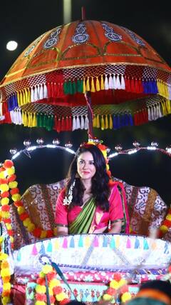 Oh My Ghost: ஜி.பி.முத்துக்கு பால்கோவா ஊட்டி விட்ட சன்னி லியோன்!