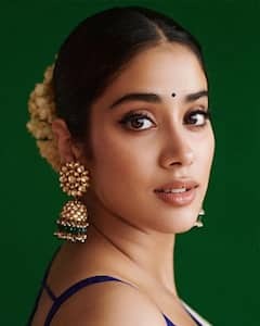 Janhvi Kapoor: మీ ప్రేమకు ధన్యవాదాలు - తెలుగులో జాన్వీ కపూర్ ఇన్‌స్టా క్యాప్షన్, ఫ్యాన్స్ ఫిదా
