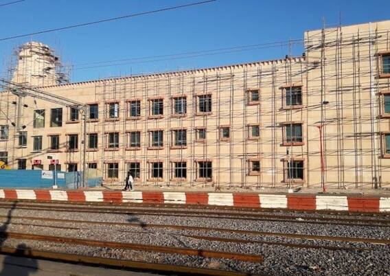 Ayodhya Railway Station: मन मोह लेगी अयोध्‍या रेलवे स्‍टेशन की ये खूबसूरत तस्‍वीरें, एयरपोर्ट की तरह आता है नजर