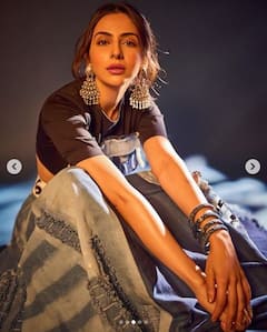 Rakul Preet: ਰਕੁਲ ਪ੍ਰੀਤ ਦੇ ਸ਼ਾਨਦਾਰ ਲੁੱਕ ਨੂੰ ਦੇਖ ਫੈਨਜ਼ ਨੇ ਪੁੱਛਿਆ, ਕੀ ਤੁਸੀਂ ਮੇਰੇ ਨਾਲ ਵਿਆਹ ਕਰੋਗੇ?