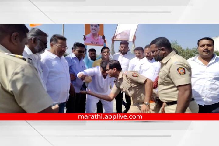 Ahmednagar flyover inauguration Nitin Gadkari politics with Sujay Vikhe Patil and Shivsena Maharashtra News Ahmednagar : उड्डाणपुलावरुन राजकारण तापलं, केंद्रीय मंत्र्यांच्या आधीच शिवसेनेने फोडला नारळ