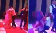 Video: ਡਾਂਸ ਫਲੋਰ 'ਤੇ ਜ਼ਿਆਦਾ ਰੋਮਾਂਟਿਕ ਹੋ ਰਿਹਾ ਸੀ ਬੰਦਾ, ਦੋਸਤ ਨੂੰ ਗੋਦੀ 'ਚ ਚੁੱਕਦੇ ਹੀ ਹੋ ਗਿਆ ਮਜ਼ਾਕ