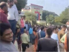 गुना में भारत माता की जय कहने पर टीचर ने बच्चे को दी 'सजा', स्कूल के बाहर परिजनों का हंगामा