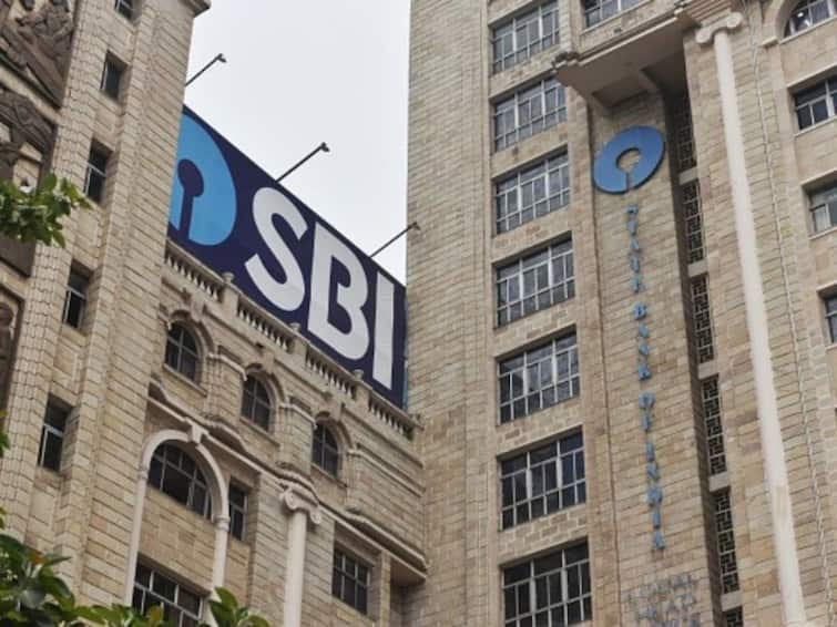 SBI fd interest rates state bank of india fixed deposit rates hike Marathi News FD Rate Hike: SBI कडून ग्राहकांसाठी गुड न्यूज; FD वरील व्याजदरांत वाढ