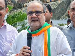 UP BJP अध्यक्ष भूपेंद्र चौधरी ने अखिलेश यादव को दी सलाह, सपा और शिवपाल सिंह यादव को लेकर किया बड़ा दावा