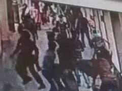 इलाज करा रहे तीन युवकों पर तेजधार हथियारों से हमला, झगड़े के बाद पहुंचे थे अस्पताल