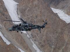 चीन से सटी एलएसी पर दम दिखाने के लिए तैयार है, स्वदेशी कॉम्बैट हेलीकॉप्टर