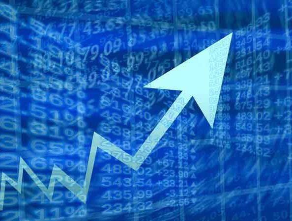 Stock Market Opening On 4th November 2022: ਹਫਤੇ ਦੇ ਆਖਰੀ ਕਾਰੋਬਾਰੀ ਸੈਸ਼ਨ 'ਚ ਭਾਰਤੀ ਸ਼ੇਅਰ ਬਾਜ਼ਾਰ 'ਚ ਫਲੈਟ ਟ੍ਰੇਡਿੰਗ ਸ਼ੁਰੂ ਹੋਈ ਹੈ। ਮਿਲੇ-ਜੁਲੇ ਗਲੋਬਲ ਸੰਕੇਤਾਂ ਕਾਰਨ ਮੁੰਬਈ ਸਟਾਕ ਐਕਸਚੇਂਜ ਦਾ ਸੈਂਸੈਕਸ 102 ਅੰਕਾਂ ਦੇ ਵਾਧੇ ਨਾਲ 60,936 'ਤੇ ਖੁੱਲ੍ਹਿਆ। ਇਸ ਤਰ੍ਹਾਂ ਨੈਸ਼ਨਲ ਸਟਾਕ ਐਕਸਚੇਂਜ ਦਾ ਨਿਫਟੀ 37 ਅੰਕਾਂ ਦੇ ਵਾਧੇ ਨਾਲ 18,090 ਅੰਕਾਂ 'ਤੇ ਖੁੱਲ੍ਹਿਆ।