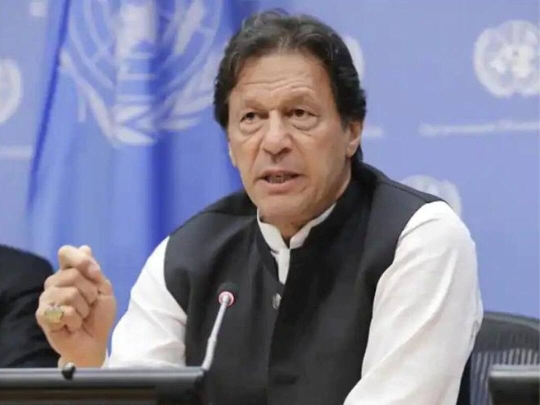 Imran Khan Attack Situation like civil war in Pakistan after Attack on Imran Khan command handed over to Army Imran Khan Attack: పాకిస్థాన్‌లో సివిల్ వార్ తప్పదా? ఇమ్రాన్‌పై దాడి అందుకు సంకేతమా?