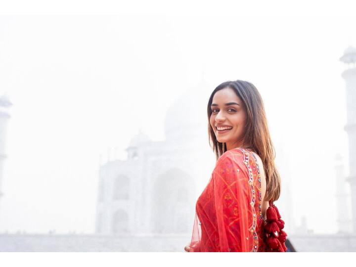 मानुषी लवकरच जॉन अब्राहमसोबत अॅक्शन चित्रपटात दिसणार आहे. 'तेहरान' या चित्रपटात जॉनसोबत मानुषी पूर्णपणे वेगळ्या अंदाजात दिसणार आहे.(फोटो सौजन्य:manushi_chhillar/इन्टाग्राम)