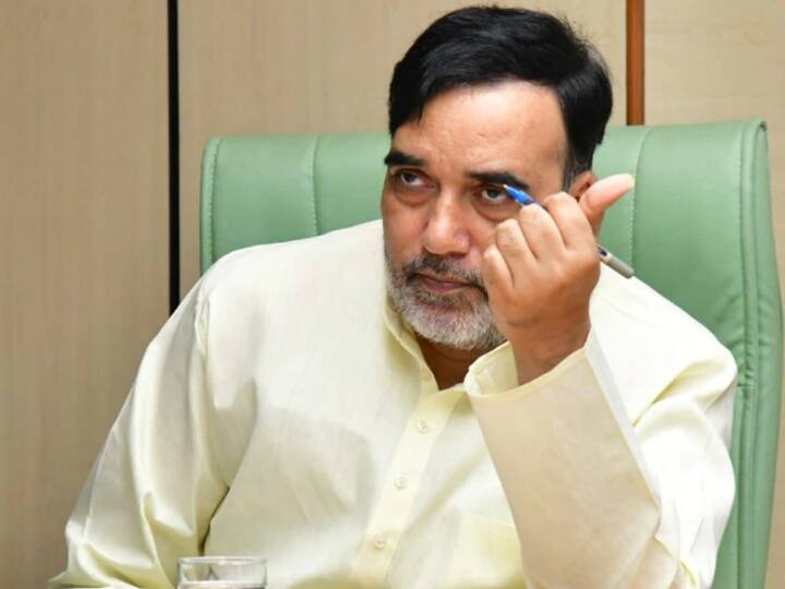 Delhi Air Pollution: क्या दिल्ली में लागू होगा ऑड-ईवन? प्रदूषण को लेकर पर्यावरण मंत्री गोपाल राय ने बुलाई हाई लेवल मीटिंग Delhi Air Pollution Environment Minister Gopal Rai called a high level meeting regarding air pollution in Delhi today Delhi Air Pollution: क्या दिल्ली में लागू होगा ऑड-ईवन? प्रदूषण को लेकर पर्यावरण मंत्री गोपाल राय ने बुलाई हाई लेवल मीटिंग