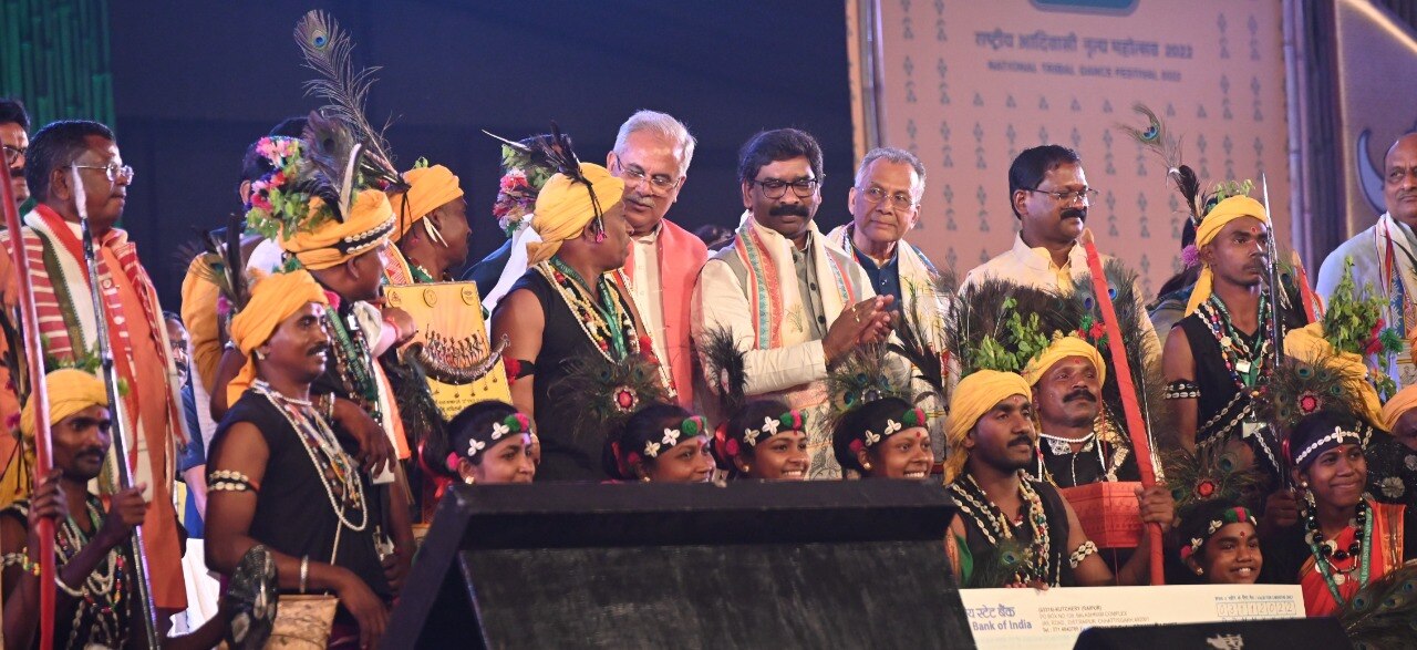 Chhattisgarh Rajyotsava: राज्योत्सव समापन समारोह में CM भूपेश बघेल का एलान, अब इतने दिन और चलेगा फेस्टिवल