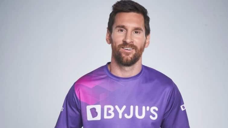 BYJU's unveils Lionel Messi as its Global Brand Ambassador for its social initiative, Education for All Lionel Messi - BYJU's : ছাঁটাই-বিতর্কের মাঝেই বড় চমক, মেসিকে গ্লোবাল অ্যাম্বাসাডর করল বাইজুস