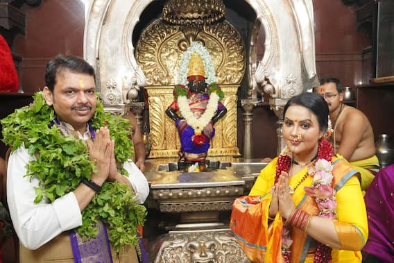 उपमुख्यमंत्र्यांच्या हस्ते सपत्निक विठ्ठलाची शासकीय महापूजा!