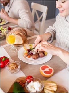 ఒమిక్రాన్ కొత్త వేరియంట్ ని ఎదుర్కొనేందుకు రోగనిరోధక శక్తి పెంచే సూపర్ ఫుడ్స్