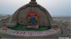 PHOTO : कार्तिकी एकादशीनिमित्त सिंधुदुर्गातील समुद्रकिनारी विठ्ठलाचं वाळूशिल्प