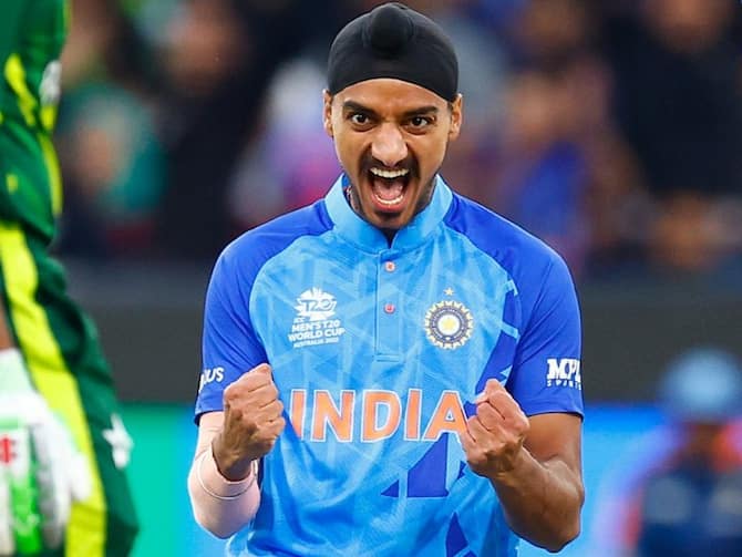 Arshdeep Singh Most Wickets By Indian Pacer In A T20 World Cup Team India |  IND Vs ZIM: RP Singh का रिकॉर्ड तोड़ सकते हैं Arshdeep Singh, जिम्बाब्वे के  खिलाफ लेने होंगे