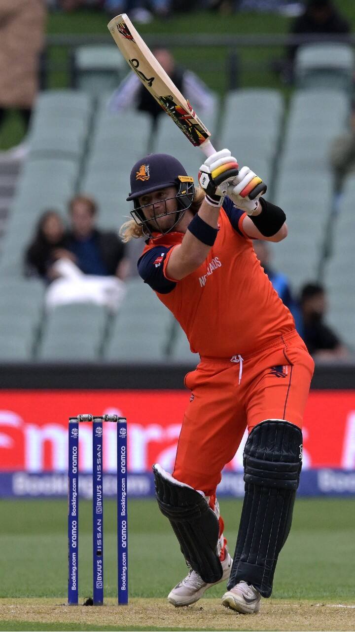 மேக்ஸ் ஓ டவுட் - 213