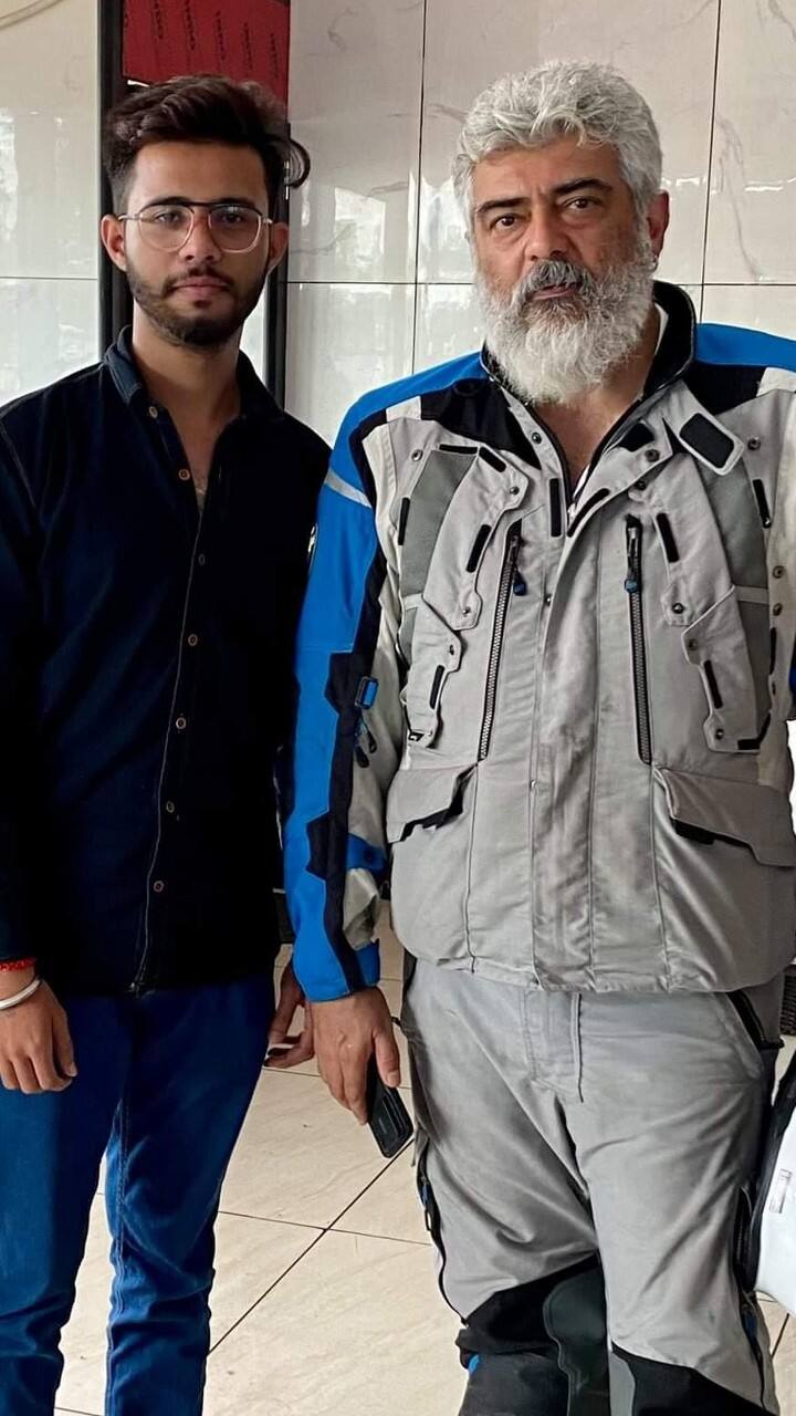 மலையாள நடிகை மஞ்சு வாரியர், சமுத்திரகனி ஆகியோர் முக்கிய கதாப்பாத்திரத்தில் நடித்துள்ளனர்