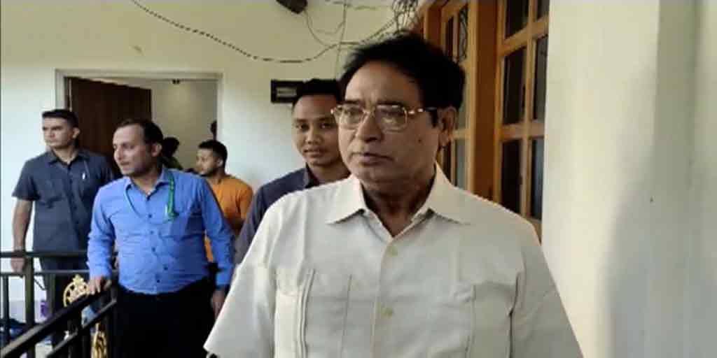 Ananta Roy meets Nisit Pramanik with the demand of separate North Bengal state or Union territory days after greetings from Mamata Banerjee Ananta Roy: ‘সিদ্ধান্ত হয়েই গিয়েছে, পৃথক উত্তরবঙ্গ রাজ্য শুধু সময়ের অপেক্ষা’, নিশীথ সাক্ষাতের পর অনন্ত মহারাজ