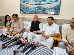 बारां में CM गहलोत ने गुजरात मॉडल को बताया हवा हवाई, कहा- BJP के खिलाफ भारी सत्ता विरोधी लहर