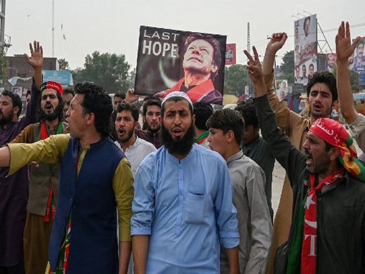 Pakistan's former prime minister Imran Khan was recovering in hospital on November 4 after an assassination attempt that left him with a gunshot wound to the leg. (Image Source: AFP)